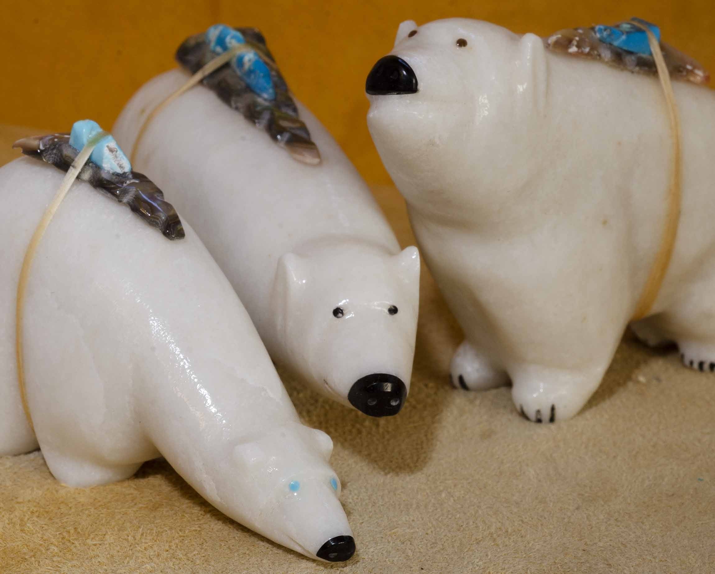 Delvin Leekya - Alabaster White Bear Family